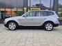 BMW X3 2.0i Executive Trekhaak afneembaar | Parkeer Sensoren V + A | Climate Control | Cruise Control