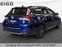Toyota Auris 1.8 HYBRID EXECUTIVE AUTOMAAT . PANORAMA DAK . STOEL VERWARMING . PDC VOOR/ACHTER .