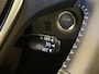Toyota Auris 1.8 HYBRID EXECUTIVE AUTOMAAT . PANORAMA DAK . STOEL VERWARMING . PDC VOOR/ACHTER .
