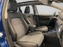 Toyota Auris 1.8 HYBRID EXECUTIVE AUTOMAAT . PANORAMA DAK . STOEL VERWARMING . PDC VOOR/ACHTER .