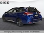 Toyota Auris 1.8 HYBRID EXECUTIVE AUTOMAAT . PANORAMA DAK . STOEL VERWARMING . PDC VOOR/ACHTER .