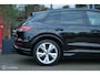 Audi Q4 e-tron 35 Advanced edition S-line 55 kWh | Stoelverwarming | ACC | 20 Inch | Trekhaak | LED | Led matrix | Camera | Sportstoelen