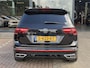 Volkswagen Tiguan 1.5 TSI Elegance 3 X R-LINE | PANORAMADAK | LEDER | CAMERA | ELEKTRISCH VERSTELBARE STOELEN | STUUR/STOEL VERWARMING | NAVIGATIE | IQ LED | DODEHOEK DETECTIE | APPLE CARPLAY / ANDROID AUTO | ADAPTIEVE CRUISECONTROL |