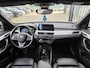 BMW X1 sDrive20i VDL Nedcar Edition | Panoramadak | Trekhaak | El. achterklep
