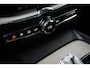 Volvo XC60 T8 Inscription | Pano | Harman Kardon | Normale Cruise Control!! | Trekhaak |