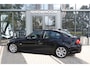 BMW 3-Serie 318i Business Line NAVI BLUETOOTH PDC