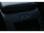 Volvo XC60 2.0 T8 Plug-in hybrid AWD Ultimate Bright | Stuurverwarming | Stoelverwarming | Apple Carplay | Trekhaak | Panoramadak | Lederen bekleding | Achterbank verwarmd |