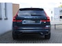 Volvo XC60 2.0 T8 Plug-in hybrid AWD Ultimate Bright | Stuurverwarming | Stoelverwarming | Apple Carplay | Trekhaak | Panoramadak | Lederen bekleding | Achterbank verwarmd |