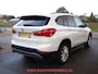 BMW X1 sDrive18i / CRUISE / PDC / NAVI / STOELVERWARMING