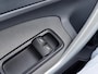 Ford Fiesta 1.25 Titanium | Trekhaak | Elektrische ramen voor | Elektrisch verstelbare spiegels | Radio | Stoffen bekleding | Airco | 15 Inch LMV |