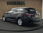 Toyota Corolla Touring Sports 1.8 Hybrid Active - ORIGINEEL NEDERLANDSE AUTO - NAVIGATIE - 16 INCH LICHT METALEN VELGEN - CLIMATE CONTROL - 4 X ELEKTRISCHE RAMEN - ADAPTIEVE CRUISE CONTROL - CAMERA - GROTENDEELS TOYOTA DEALER ONDERHOUDEN - PASSAGIERSSTOEL IN HOOGTE VERSTELBAAR