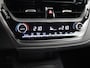Toyota Corolla Touring Sports 1.8 Hybrid Active - ORIGINEEL NEDERLANDSE AUTO - NAVIGATIE - 16 INCH LICHT METALEN VELGEN - CLIMATE CONTROL - 4 X ELEKTRISCHE RAMEN - ADAPTIEVE CRUISE CONTROL - CAMERA - GROTENDEELS TOYOTA DEALER ONDERHOUDEN - PASSAGIERSSTOEL IN HOOGTE VERSTELBAAR