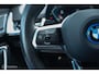 BMW IX2 eDrive20 67 kWh | 100% SOH | M-Sportpakket | Harman Kardon | Pano | Trekhaak | ACC | Camera | M-Sportpakket Pro | Stoelverwarming | LED |