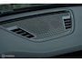 BMW IX2 eDrive20 67 kWh | 100% SOH | M-Sportpakket | Harman Kardon | Pano | Trekhaak | ACC | Camera | M-Sportpakket Pro | Stoelverwarming | LED |