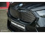 BMW IX2 eDrive20 67 kWh | 100% SOH | M-Sportpakket | Harman Kardon | Pano | Trekhaak | ACC | Camera | M-Sportpakket Pro | Stoelverwarming | LED |