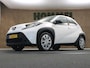 Toyota Aygo X 1.0 VVT-i MT Play -ORIGINEEL NEDERLANDSE AUTO - AFKOMSTIG VAN 1E EIGENAAR - AIRCO - CAMERA - ADAPTIEVE CRUISE CONTROL - 17 INCH WIELEN - APPLE CARPLAY/ ANDROID AUTO