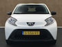Toyota Aygo X 1.0 VVT-i MT Play -ORIGINEEL NEDERLANDSE AUTO - AFKOMSTIG VAN 1E EIGENAAR - AIRCO - CAMERA - ADAPTIEVE CRUISE CONTROL - 17 INCH WIELEN - APPLE CARPLAY/ ANDROID AUTO