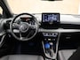 Toyota Yaris 1.5 Hybrid Launch Edition - ORIGINEEL NEDERLANDSE AUTO - AFKOMSTIG VAN 1E EIGENAAR - NAVIGATIE - DODEHOEK DETECTIE - PARKEERSENSOREN VOOR/ ACHTER - DRAADLOZE TELEFOONLADER - 17 INCH LICHT METALEN VELGEN - KEYLESS ENTRY/ START - STOELVERWARMING - HEAD UP DISPLAY