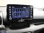 Toyota Yaris 1.5 Hybrid Launch Edition - ORIGINEEL NEDERLANDSE AUTO - AFKOMSTIG VAN 1E EIGENAAR - NAVIGATIE - DODEHOEK DETECTIE - PARKEERSENSOREN VOOR/ ACHTER - DRAADLOZE TELEFOONLADER - 17 INCH LICHT METALEN VELGEN - KEYLESS ENTRY/ START - STOELVERWARMING - HEAD UP DISPLAY
