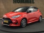 Toyota Yaris 1.5 Hybrid Launch Edition - ORIGINEEL NEDERLANDSE AUTO - AFKOMSTIG VAN 1E EIGENAAR - NAVIGATIE - DODEHOEK DETECTIE - PARKEERSENSOREN VOOR/ ACHTER - DRAADLOZE TELEFOONLADER - 17 INCH LICHT METALEN VELGEN - KEYLESS ENTRY/ START - STOELVERWARMING - HEAD UP DISPLAY
