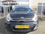 Kia Rio 1.2 CVVT Super Pack nw koppeling ,lichte schade ! zo meenemen !