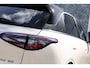 Geely E2 Ultra 47 kWh | 345km WLTP | 80kW Snelladen | Two-Tone | 540 Graden Camera | Keyless Entry | Elektrische Achterklep | Elektrisch Verstelbare Voorstoelen | Stoelverwarming | Lichtmetalen Velgen | Cruise Control Adaptief | Dodehoekdetectie | Navigatie | Apple Carplay