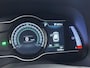 Hyundai Kona Electric EV COMFORT 64 kWh | SoH 95%! | PDC | 3 FASE | WARMTEPOMP | CAMERA | CLIMA | CRUISE ADAPT. | NAVI | PRIVACY GLASS | DAKRAILING | APPLE CAR PLAY & ADROID AUTO |