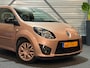Renault Twingo 1.2-16V Miss Sixty 2E-EIG!/AIRCO/CRUISE/HALF-LEDER-ALCANTARA/ISOFIX/MULTIMEDIA/NAP/APK/12-MND-GARANTIE