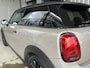 MINI Cooper 3-Deurs 1.5 Camden Go Edition | AUTOMAAT | LEDER | CAMERA | CARPLAY | NAVI | CRUISE CONTROL | STOELVERWARMING | PDC | CLIMATE CONTROL | LMV 17'' | KEYLESS | LED | DAB | BLUETOOTH