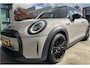 MINI Cooper 3-Deurs 1.5 Camden Go Edition | AUTOMAAT | LEDER | CAMERA | CARPLAY | NAVI | CRUISE CONTROL | STOELVERWARMING | PDC | CLIMATE CONTROL | LMV 17'' | KEYLESS | LED | DAB | BLUETOOTH