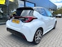 Toyota Yaris 1.5 Hybrid Executive Adaptieve Cruise | Stoelverwarming | Achteruitrijcamera | 9600 KM | Keyless | 17'' Lichtmetalen velgen | 1e eigenaar |'| Achteruitrijcamera | Afwijkende dakkleur | Apple Carplay/Android Auto|telefoonintegratie premium