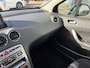 Peugeot 308 1.6 Signature 156PK Automaat,Trekhaak,Panodak,Navi,Clima,Cruise,Isofix,ElektrRamen+Spiegels,PDC,Radio/Cd-Speler