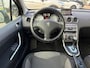 Peugeot 308 1.6 Signature 156PK Automaat,Trekhaak,Panodak,Navi,Clima,Cruise,Isofix,ElektrRamen+Spiegels,PDC,Radio/Cd-Speler