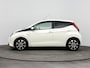 Toyota Aygo 1.0 VVT-i X-CLUSIV | CAMERA | NAVI | CRUISE | AIRCO | ELEKTRISCHE RAMEN | CENTRALE DEURVERGRENDELING OP AFSTANDBED. | BLUETOOTH | PRIVACY GLASS | 15'' LM VELGEN | APPLE CARPLAY & ANDROID AUTO |