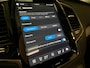 Volvo XC90 T8 AWD Recharge Plus Bright | Luchtvering | Trekhaak | 360 Camera | Harman Kardon | 455pk | Adaptieve Cruise Control | Stoelverwarming voor+achter | Stuurwielverwarming | Schuifdak | Full LED Meesturende koplampen | Pilot Assist | BLIS Dode Hoek Detectie | Elektrische voorstoelen geheugen | Lederen bekleding | Zitting verlenging voorstoelen | Lederen dashboard | 20 Inch | Google Infotainment | Keyless Drive | Privacy Glass | Elektrisch bedienbare achterklep | Geïntegreerd kinderzitje achterin | Geïntegreerde zongordijnen achterportieren | Verlichte instaplijsten | 7-Persoons | 4-Zone Climate Control | DAB Radio | Apple Carplay/Android Auto | Platinum Grey |