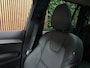 Volvo XC90 T8 AWD Recharge Plus Bright | Luchtvering | Trekhaak | 360 Camera | Harman Kardon | 455pk | Adaptieve Cruise Control | Stoelverwarming voor+achter | Stuurwielverwarming | Schuifdak | Full LED Meesturende koplampen | Pilot Assist | BLIS Dode Hoek Detectie | Elektrische voorstoelen geheugen | Lederen bekleding | Zitting verlenging voorstoelen | Lederen dashboard | 20 Inch | Google Infotainment | Keyless Drive | Privacy Glass | Elektrisch bedienbare achterklep | Geïntegreerd kinderzitje achterin | Geïntegreerde zongordijnen achterportieren | Verlichte instaplijsten | 7-Persoons | 4-Zone Climate Control | DAB Radio | Apple Carplay/Android Auto | Platinum Grey |