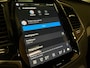 Volvo XC90 T8 AWD Recharge Plus Bright | Luchtvering | Trekhaak | 360 Camera | Harman Kardon | 455pk | Adaptieve Cruise Control | Stoelverwarming voor+achter | Stuurwielverwarming | Schuifdak | Full LED Meesturende koplampen | Pilot Assist | BLIS Dode Hoek Detectie | Elektrische voorstoelen geheugen | Lederen bekleding | Zitting verlenging voorstoelen | Lederen dashboard | 20 Inch | Google Infotainment | Keyless Drive | Privacy Glass | Elektrisch bedienbare achterklep | Geïntegreerd kinderzitje achterin | Geïntegreerde zongordijnen achterportieren | Verlichte instaplijsten | 7-Persoons | 4-Zone Climate Control | DAB Radio | Apple Carplay/Android Auto | Platinum Grey |