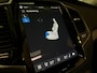 Volvo XC90 T8 AWD Recharge Plus Bright | Luchtvering | Trekhaak | 360 Camera | Harman Kardon | 455pk | Adaptieve Cruise Control | Stoelverwarming voor+achter | Stuurwielverwarming | Schuifdak | Full LED Meesturende koplampen | Pilot Assist | BLIS Dode Hoek Detectie | Elektrische voorstoelen geheugen | Lederen bekleding | Zitting verlenging voorstoelen | Lederen dashboard | 20 Inch | Google Infotainment | Keyless Drive | Privacy Glass | Elektrisch bedienbare achterklep | Geïntegreerd kinderzitje achterin | Geïntegreerde zongordijnen achterportieren | Verlichte instaplijsten | 7-Persoons | 4-Zone Climate Control | DAB Radio | Apple Carplay/Android Auto | Platinum Grey |