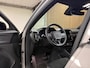 Volvo XC40 Recharge Plus 70 kWh | 96% SoH | All-season banden | Adaptieve Cruise Control | Stoel en Stuurwielverwarming | Parkeercamera | BLIS Blind Spot Information System | Pilot Assist | 19 Inch | R-Design microtech/alcantara bekleding met wit stiksel en bies | Zitting verlenging voorstoelen | Warmtepomp | Google Infotainment | Keyless Drive | Privacy Glass | Parkeersensoren voor+achter | Elektrisch bedienbare achterklep | DAB Radio | Apple Carplay/Android Auto | Volvo On Call met mobiele App functie | Silver Dawn Metallic |