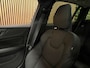 Volvo V60 T8 AWD Recharge Ultra Dark | Trekhaak | 360 Camera | Schuifdak | 455pk | Crystal White | Head-Up Display | Harman Kardon | Adaptieve Cruise Control | Stoelverwarming voor+achter | Stuurwielverwarming | 19 Inch | Full LED Meesturende koplampen | Pilot Assist | BLIS Dode Hoek Detectie | Elektrische voorstoelen geheugen | Lederen bekleding | Zitting verlenging voorstoelen | Lederen dashboard | Google Infotainment | Keyless Drive | Parkeersensoren voor+achter | Privacy Glass | Elektrisch bedienbare achterklep | DAB Radio | Apple Carplay/Android Auto | Volvo On Call met mobiele App functie | Crystal White Metallic |