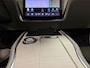 Volvo EX90 Twin Motor Performance Ultra 7p. 111 kWh | Full Option! | Bowers & Wilkins | Luchtvering | Trekhaak | 360° 3D Camera | Stoelmassage | Head-Up Display | 22 Inch | 517pk | Stoelventilatie | Adaptieve Cruise Control | Stoelverwarming voor+achter | Stuurwielverwarming | HD Pixel LED Koplampen Adaptief | Pilot Assist | BLIS Dode Hoek Detectie | Panorama dak | Elektrische voorstoelen met geheugen | Cardamom Dawn bekleding | Lederlook dashboard | Zitting verlenging voorstoelen | Geluidwerende/gelamineerde ramen | Soft Close portieren | Google infotainment | Warmtepomp | Geïntegreerd kinderzitje achterin | Keyless Drive | Parkeersensoren voor+achter | Elektrisch bedienbare achterklep | 7-Persoons | 4-Zone Climate Control | Apple Carplay/Android Auto | Volvo On Call met mobiele App functie | Platinum Grey Metallic