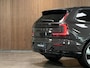 Volvo EX90 Twin Motor Performance Ultra 7p. 111 kWh | Full Option! | Bowers & Wilkins | Luchtvering | Trekhaak | 360° 3D Camera | Stoelmassage | Head-Up Display | 22 Inch | 517pk | Stoelventilatie | Adaptieve Cruise Control | Stoelverwarming voor+achter | Stuurwielverwarming | HD Pixel LED Koplampen Adaptief | Pilot Assist | BLIS Dode Hoek Detectie | Panorama dak | Elektrische voorstoelen met geheugen | Cardamom Dawn bekleding | Lederlook dashboard | Zitting verlenging voorstoelen | Geluidwerende/gelamineerde ramen | Soft Close portieren | Google infotainment | Warmtepomp | Geïntegreerd kinderzitje achterin | Keyless Drive | Parkeersensoren voor+achter | Elektrisch bedienbare achterklep | 7-Persoons | 4-Zone Climate Control | Apple Carplay/Android Auto | Volvo On Call met mobiele App functie | Platinum Grey Metallic