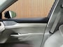 Volvo EX90 Twin Motor Performance Ultra 7p. 111 kWh | Full Option! | Bowers & Wilkins | Luchtvering | Trekhaak | 360° 3D Camera | Stoelmassage | Head-Up Display | 22 Inch | 517pk | Stoelventilatie | Adaptieve Cruise Control | Stoelverwarming voor+achter | Stuurwielverwarming | HD Pixel LED Koplampen Adaptief | Pilot Assist | BLIS Dode Hoek Detectie | Panorama dak | Elektrische voorstoelen met geheugen | Cardamom Dawn bekleding | Lederlook dashboard | Zitting verlenging voorstoelen | Geluidwerende/gelamineerde ramen | Soft Close portieren | Google infotainment | Warmtepomp | Geïntegreerd kinderzitje achterin | Keyless Drive | Parkeersensoren voor+achter | Elektrisch bedienbare achterklep | 7-Persoons | 4-Zone Climate Control | Apple Carplay/Android Auto | Volvo On Call met mobiele App functie | Platinum Grey Metallic