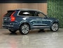 Volvo XC90 T8 AWD Recharge Plus Bright Long Range | Trekhaak | 360° Camera | Harman Kardon | 455pk | Adaptieve Cruise Control | Stoel en Stuurwielverwarming | Schuifdak | Full LED Meesturende koplampen | Google Infotainment | Pilot Assist | BLIS Dode Hoek Detectie | Standkachel met Volvo On Call App | Elektrische voorstoelen geheugen | Lederen bekleding | Zitting verlenging voorstoelen | Lederen dashboard | 20 Inch | Keyless Drive | Parkeersensoren voor+achter | Privacy Glass | Elektrisch bedienbare achterklep | 7-Persoons | 4-Zone Climate Control | Geïntegreerde zongordijnen achterportieren | Verlichte instaplijsten | Draadloos telefoon opladen | Alarm Klasse III | DAB Radio | Apple Carplay/Android Auto | Volvo On Call met mobiele App functie | Denim Blue Metallic |