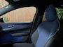 Volvo EX30 Single Motor Extended Range Plus 69 kWh | 96% SoH | Stoel en Stuurwielverwarming | Adaptieve Cruise Control | Harman Kardon | Parkeercamera | Pilot Assist | BLIS Dode Hoek Detectie  | 19 Inch | Keyless Drive | Parkeersensoren voor+achter | Google Infotainment | Elektrisch bedienbare achterklep | Extra getint glas achter | Electronic Climate Control 2-Zone | Indigo - Textiel / Nordico bekleding | Warmtepomp | DAB Radio | Apple Carplay/Android auto | Volvo On Call met mobiele App functie | Onyx Black Metallic |