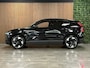 Volvo EX30 Single Motor Extended Range Plus 69 kWh | 96% SoH | Stoel en Stuurwielverwarming | Adaptieve Cruise Control | Harman Kardon | Parkeercamera | Pilot Assist | BLIS Dode Hoek Detectie  | 19 Inch | Keyless Drive | Parkeersensoren voor+achter | Google Infotainment | Elektrisch bedienbare achterklep | Extra getint glas achter | Electronic Climate Control 2-Zone | Indigo - Textiel / Nordico bekleding | Warmtepomp | DAB Radio | Apple Carplay/Android auto | Volvo On Call met mobiele App functie | Onyx Black Metallic |