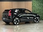 Volvo EX30 Single Motor Extended Range Plus 69 kWh | 96% SoH | Stoel en Stuurwielverwarming | Adaptieve Cruise Control | Harman Kardon | Parkeercamera | Pilot Assist | BLIS Dode Hoek Detectie  | 19 Inch | Keyless Drive | Parkeersensoren voor+achter | Google Infotainment | Elektrisch bedienbare achterklep | Extra getint glas achter | Electronic Climate Control 2-Zone | Indigo - Textiel / Nordico bekleding | Warmtepomp | DAB Radio | Apple Carplay/Android auto | Volvo On Call met mobiele App functie | Onyx Black Metallic |