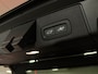 Volvo XC60 T6 AWD Recharge Plus Bright | Trekhaak | 360° Camera | Harman Kardon | Adaptieve Cruise Control | Stoelverwarming voor+achter | Stuurwielverwarming | Schuifdak | Full LED Meesturende koplampen | Pilot Assist | BLIS Dode Hoek Detectie | Elektrische voorstoelen geheugen | Lederen bekleding | Zitting verlenging voorstoelen | 19 Inch | Google Infotainment | Keyless Drive | Privacy Glass | Elektrisch bedienbare achterklep | DAB Radio | Apple Carplay/Android Auto | Draadloos telefoon opladen | Volvo On Call met mobiele App functie | Onyx Black Metallic |