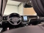 Volvo XC60 T6 AWD Recharge Plus Bright | Trekhaak | 360° Camera | Harman Kardon | Adaptieve Cruise Control | Stoelverwarming voor+achter | Stuurwielverwarming | Schuifdak | Full LED Meesturende koplampen | Pilot Assist | BLIS Dode Hoek Detectie | Elektrische voorstoelen geheugen | Lederen bekleding | Zitting verlenging voorstoelen | 19 Inch | Google Infotainment | Keyless Drive | Privacy Glass | Elektrisch bedienbare achterklep | DAB Radio | Apple Carplay/Android Auto | Draadloos telefoon opladen | Volvo On Call met mobiele App functie | Onyx Black Metallic |