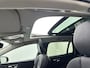 Volvo V60 T6 Recharge Ultra Dark | 18" | Trekhaak | Panoramadak | Head-Up | Full LED | Harman Kardon | Elektr. verst. Stoelen |